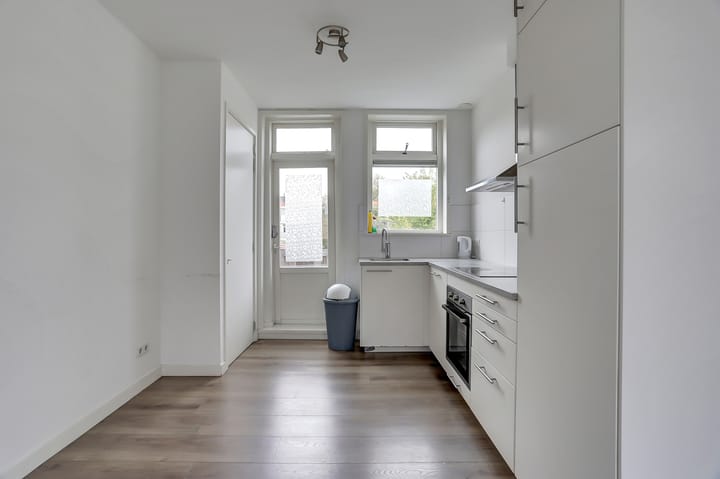 Foto 6 van Dirk van Wassenaarstraat 28-A