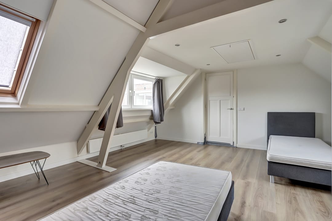 Foto 17 van Dirk van Wassenaarstraat 28-A