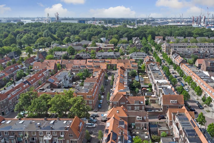 Foto 25 van Dirk van Wassenaarstraat 28-A