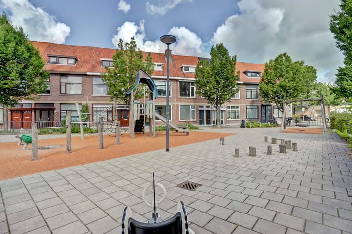 Foto 15 van Dirk van Wassenaarstraat 28-C