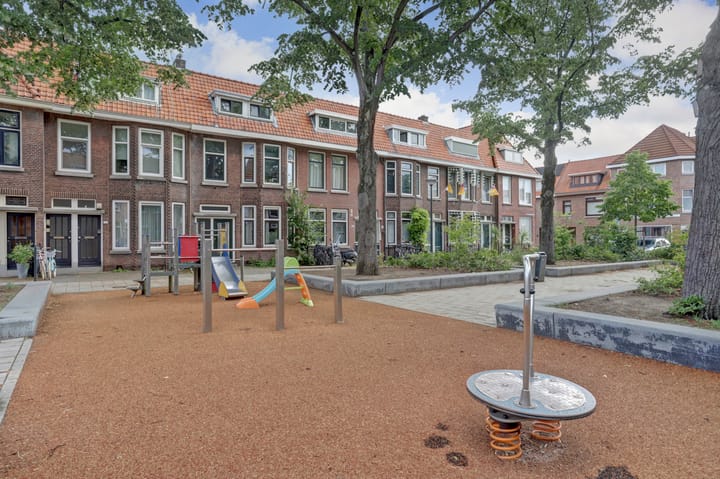 Foto 23 van Dirk van Wassenaarstraat 28-A