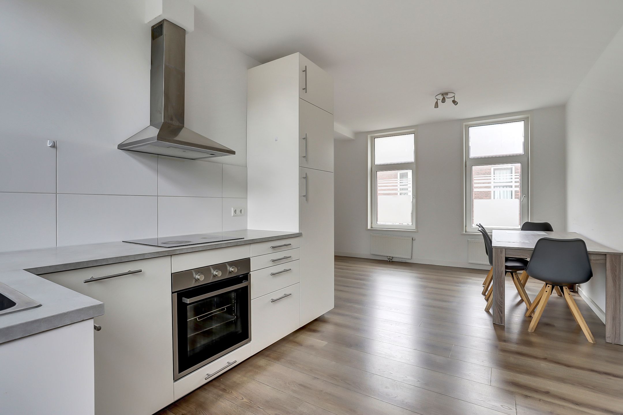 Foto 9 van Dirk van Wassenaarstraat 28-A