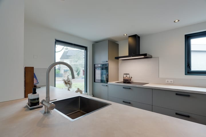 Photo 10 of W Jaasmasingel 18