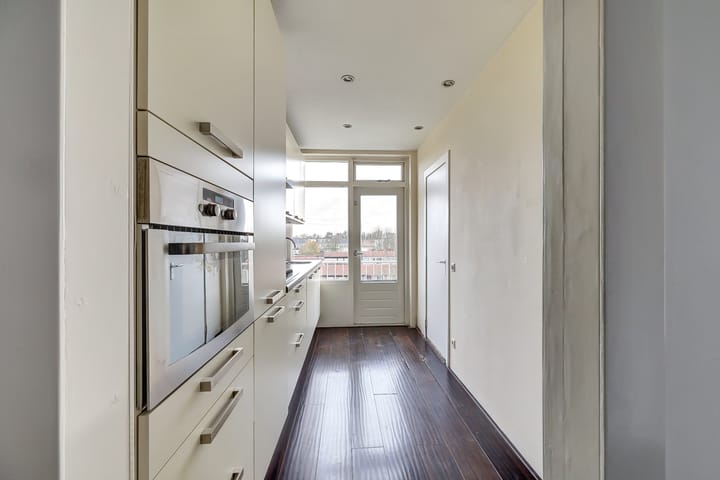 Foto 15 van Thorbeckestraat 28-3