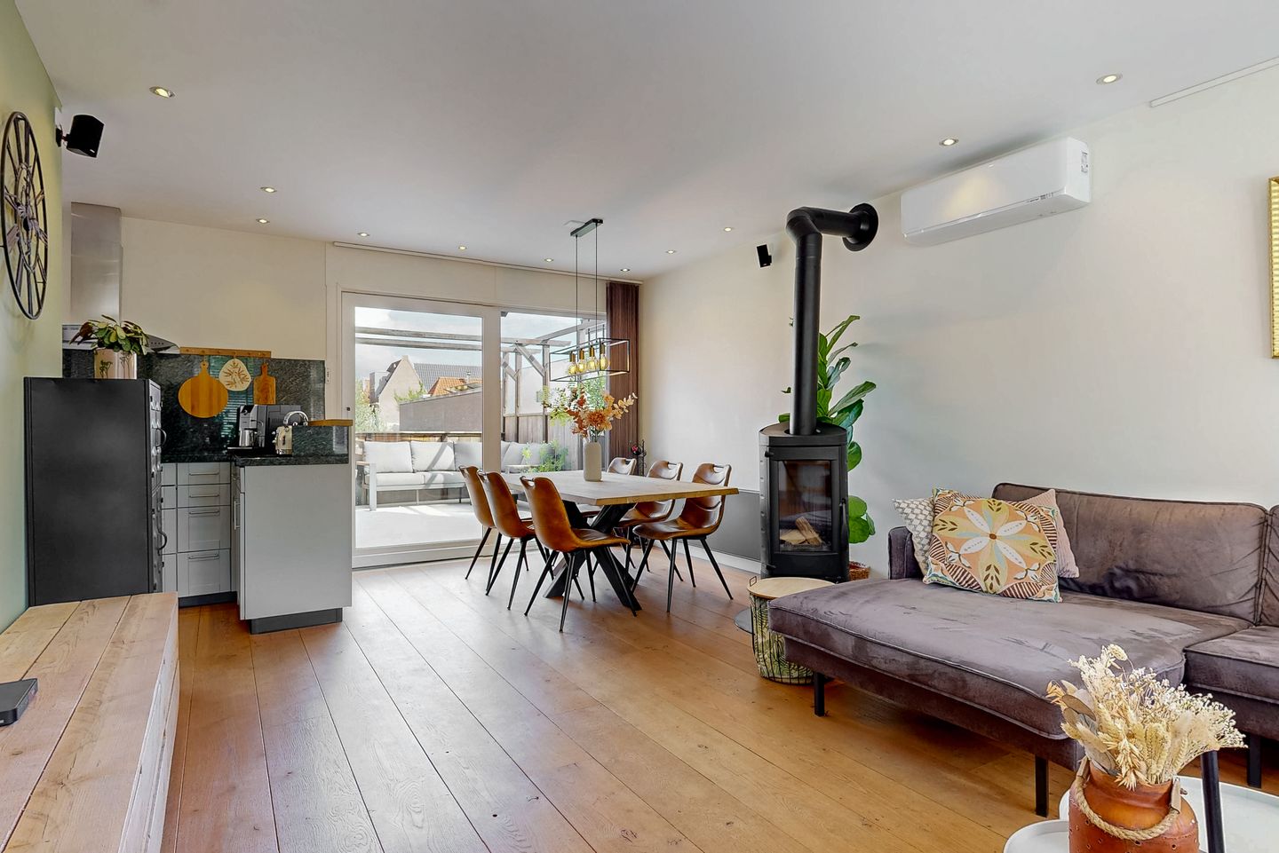 Foto 20 van Kerkplein 13