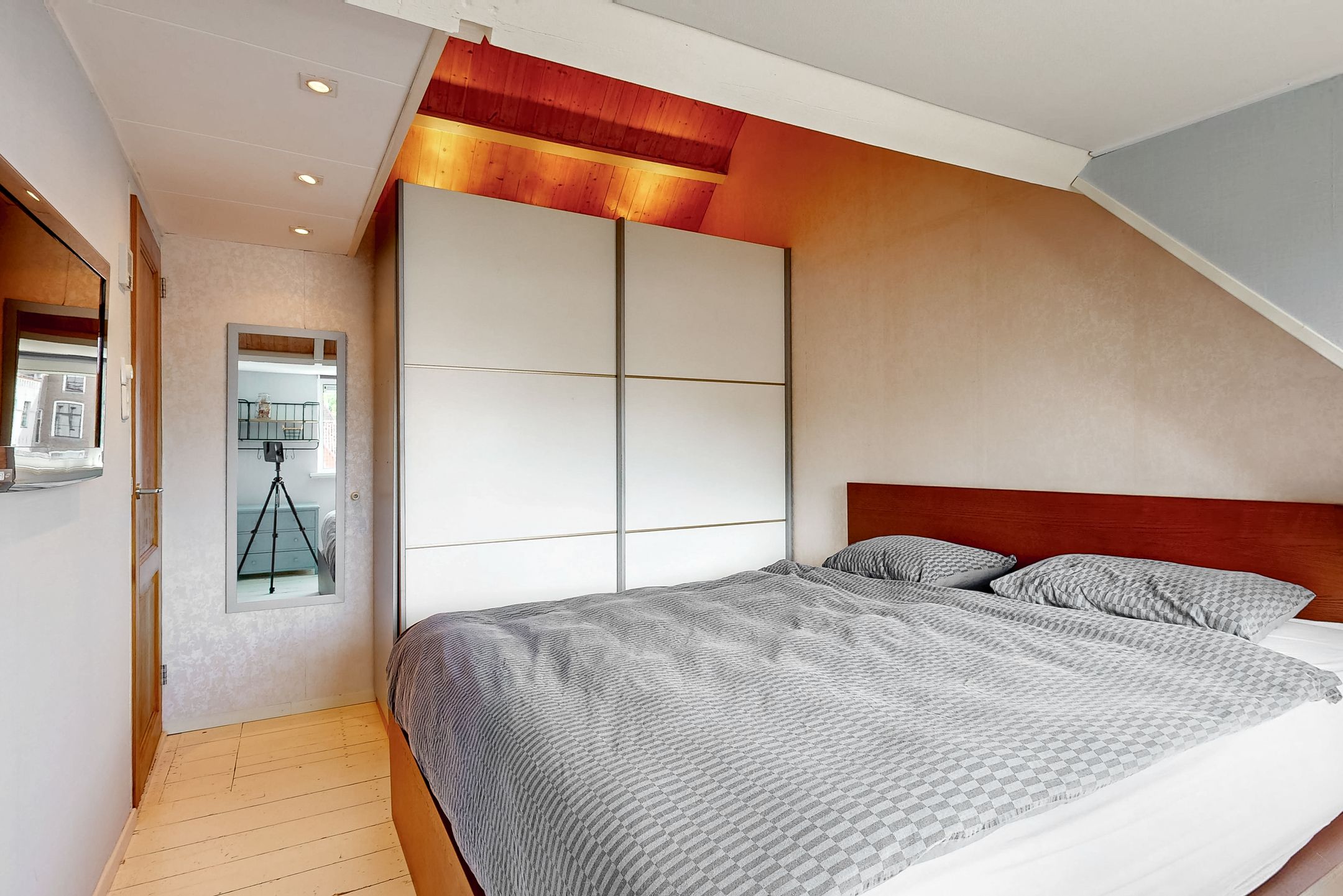 Foto 30 van Kerkplein 13