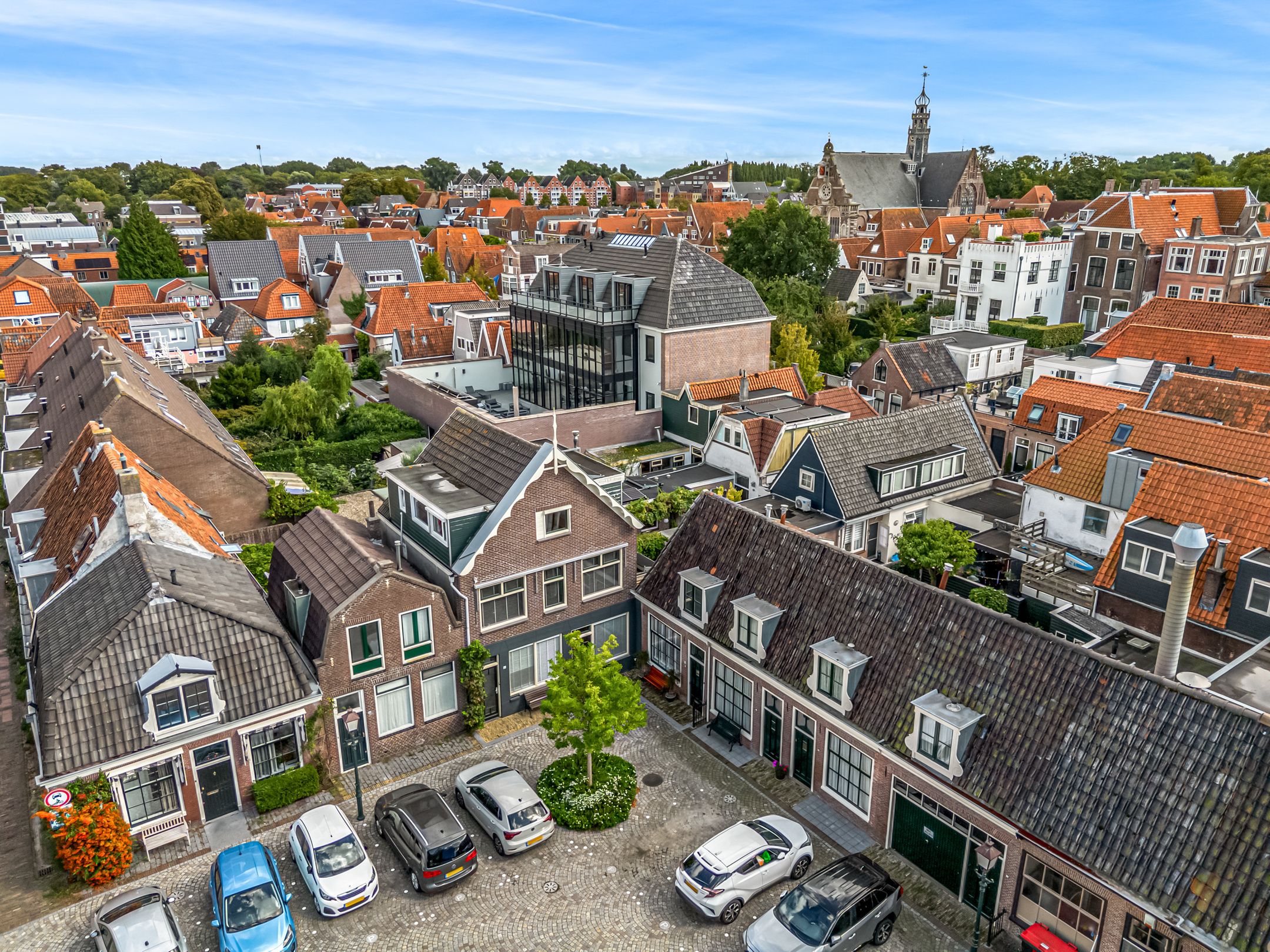 Foto 36 van Kerkplein 13