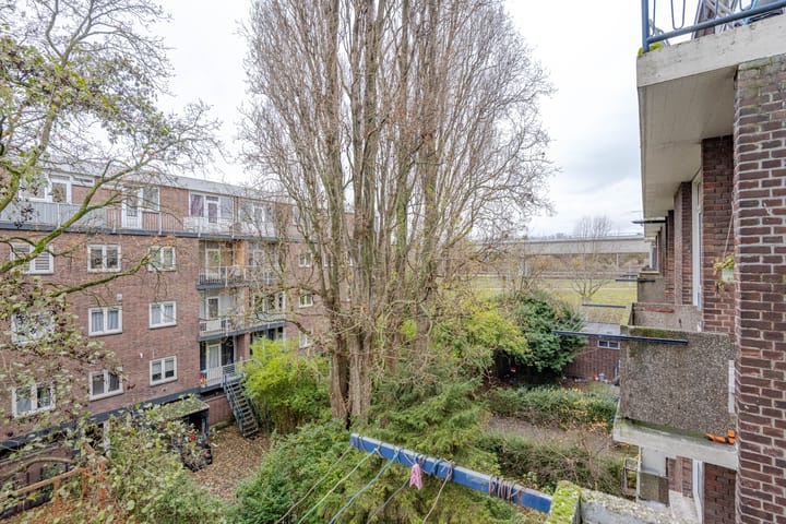 Foto 19 van Fluitstraat 11-C