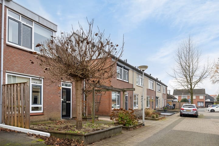 Photo 7 of Jan Steenstraat 43