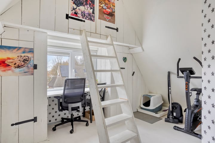 Photo 26 of H Roland Holstlaan 9