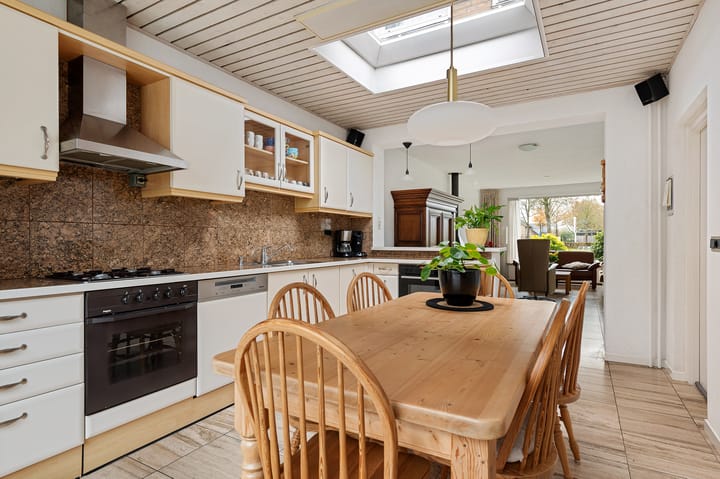 Foto 12 van Oranjeplein 5