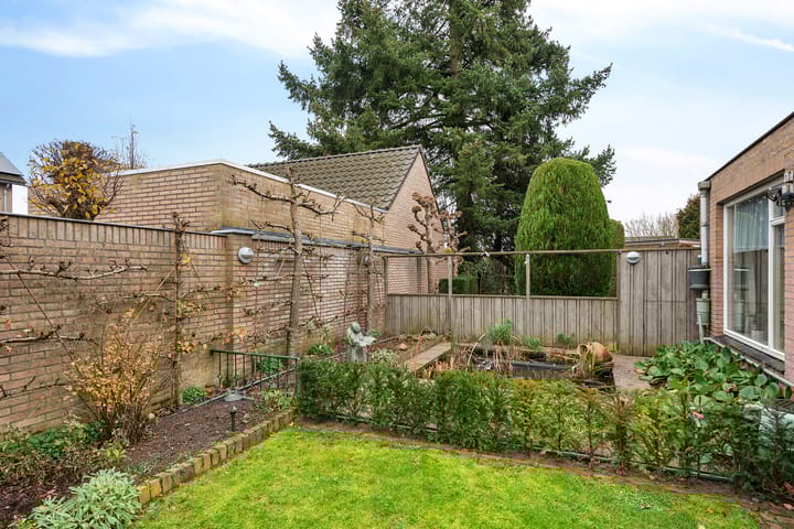 Foto 36 van Oranjeplein 5