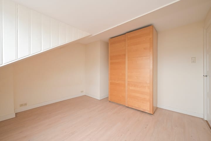 Foto 24 van Roelofsstraat 36