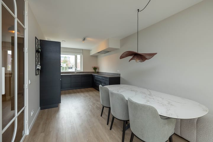 Photo 10 of Honingbij 5