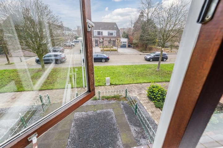 Photo 29 of Dirk Bavolaan 36