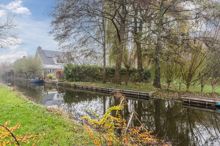 Photo 36 of Dirk Bavolaan 36