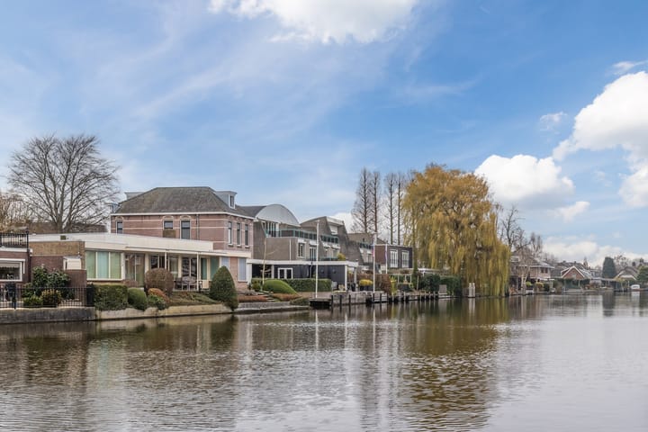 Photo 38 of Dirk Bavolaan 36