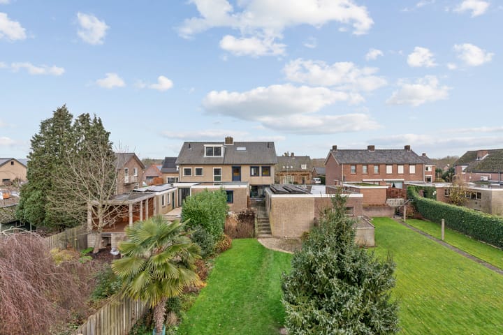 Photo 2 of Dorpsstraat 22-B