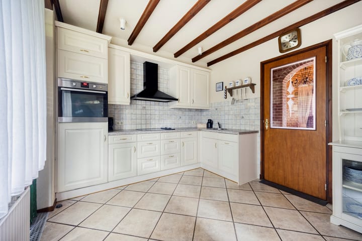 Foto 14 van van den Broecksingel 1