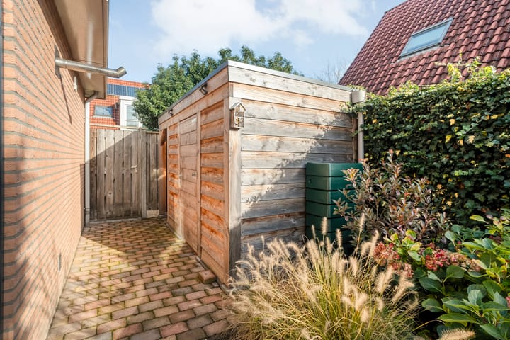 Photo 34 of Border 14