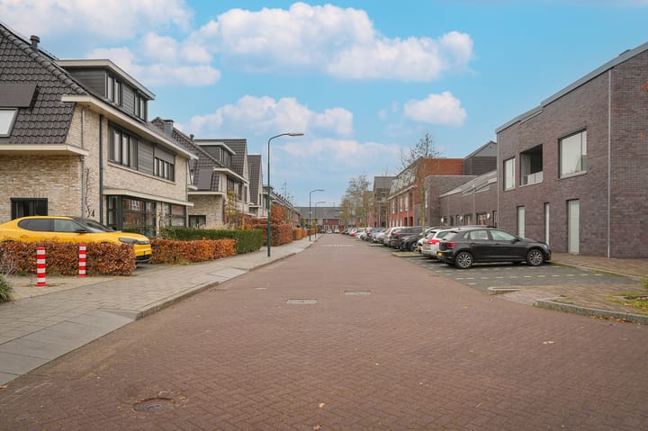 Foto 18 van Marijkelaan 9-04