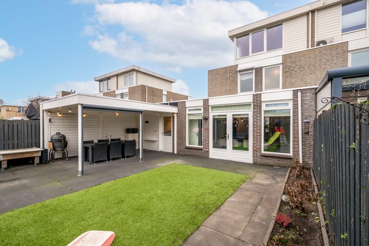 Foto 4 van Luchtenburg 13