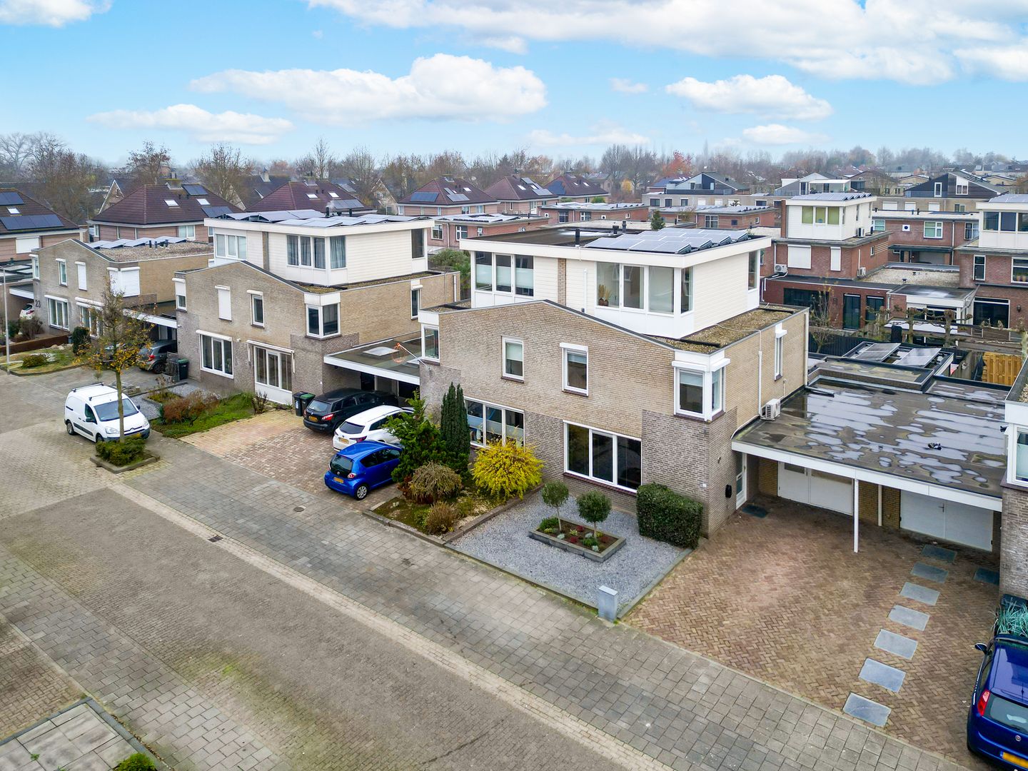 Foto 5 van Luchtenburg 13