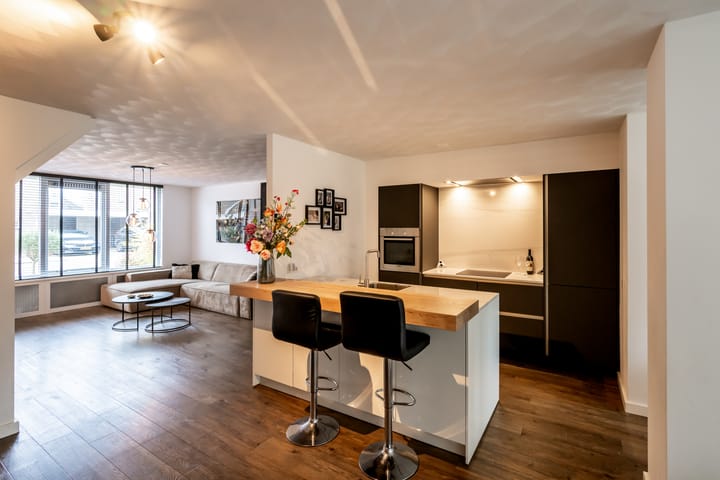 Foto 9 van Luchtenburg 13