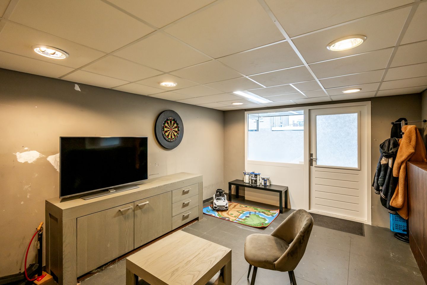 Foto 14 van Luchtenburg 13