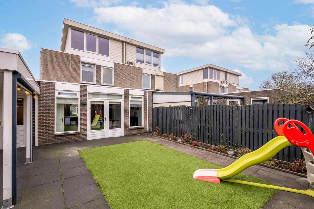 Foto 22 van Luchtenburg 13