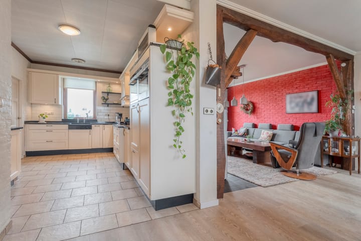 Foto 21 van Hoofdweg 109