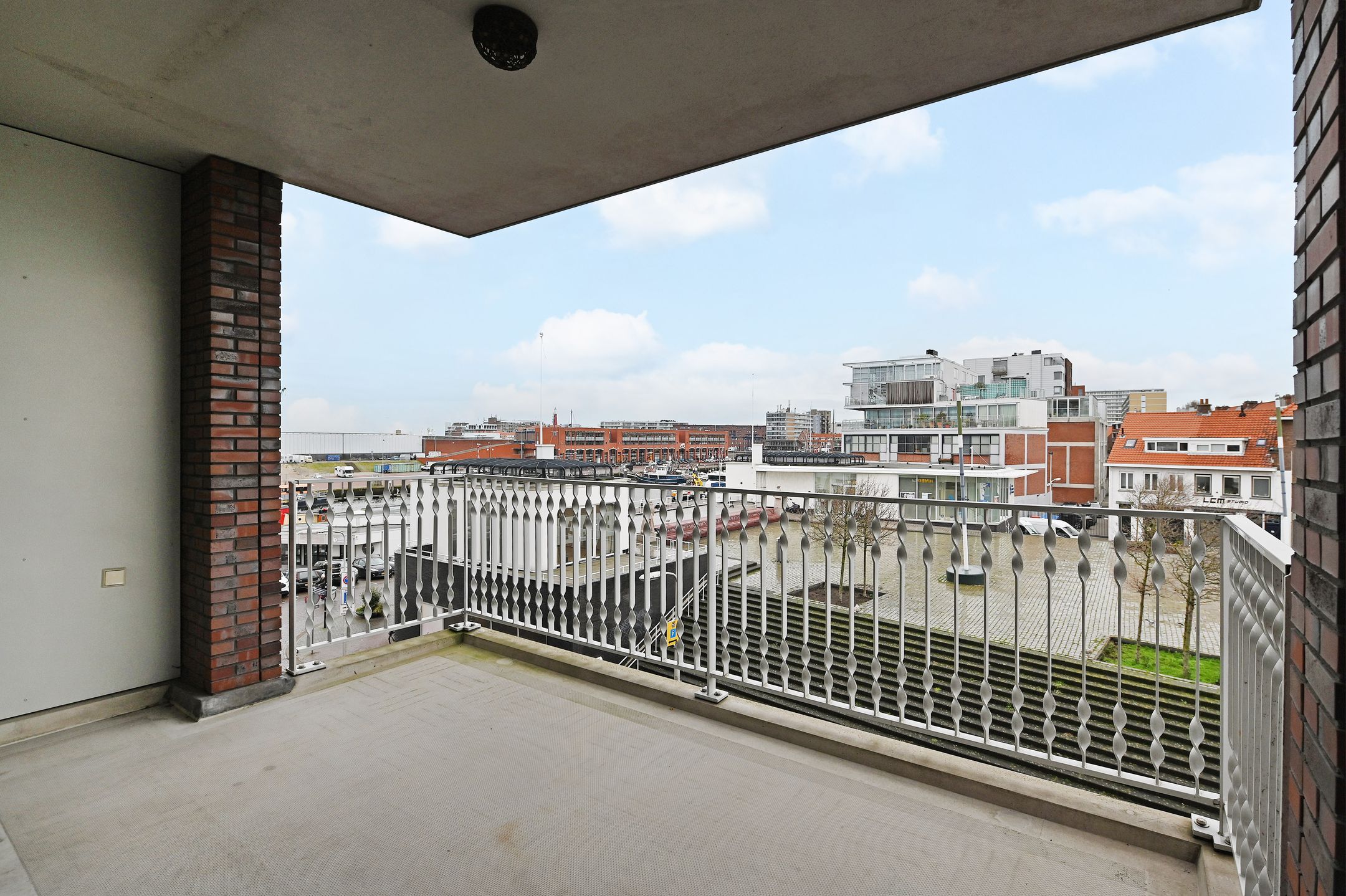 Foto 15 van Dr. Lelykade 82-A