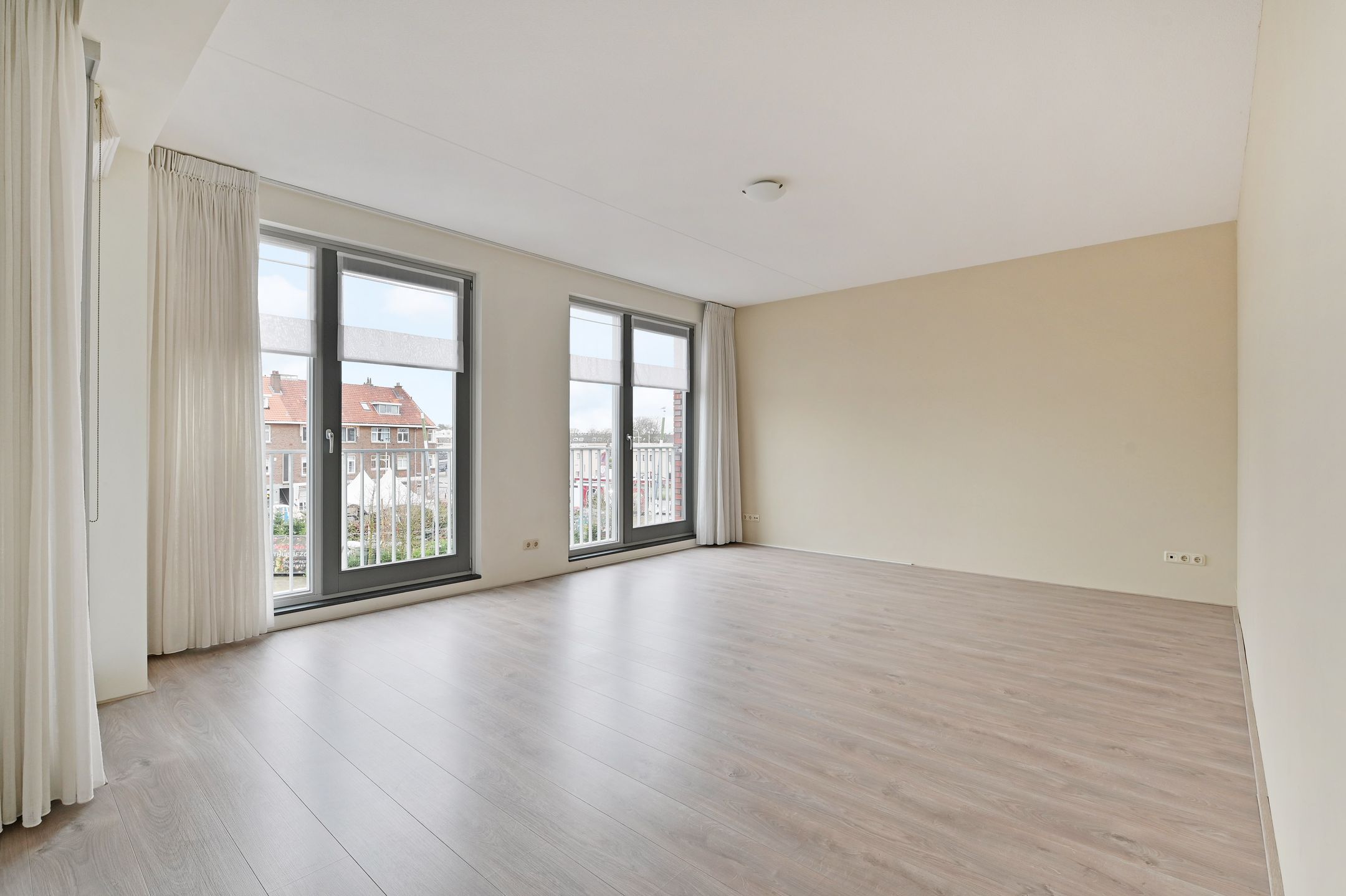 Foto 21 van Dr. Lelykade 82-A