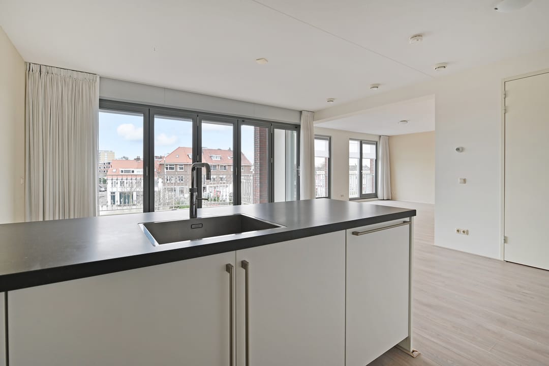 Foto 28 van Dr. Lelykade 82-A