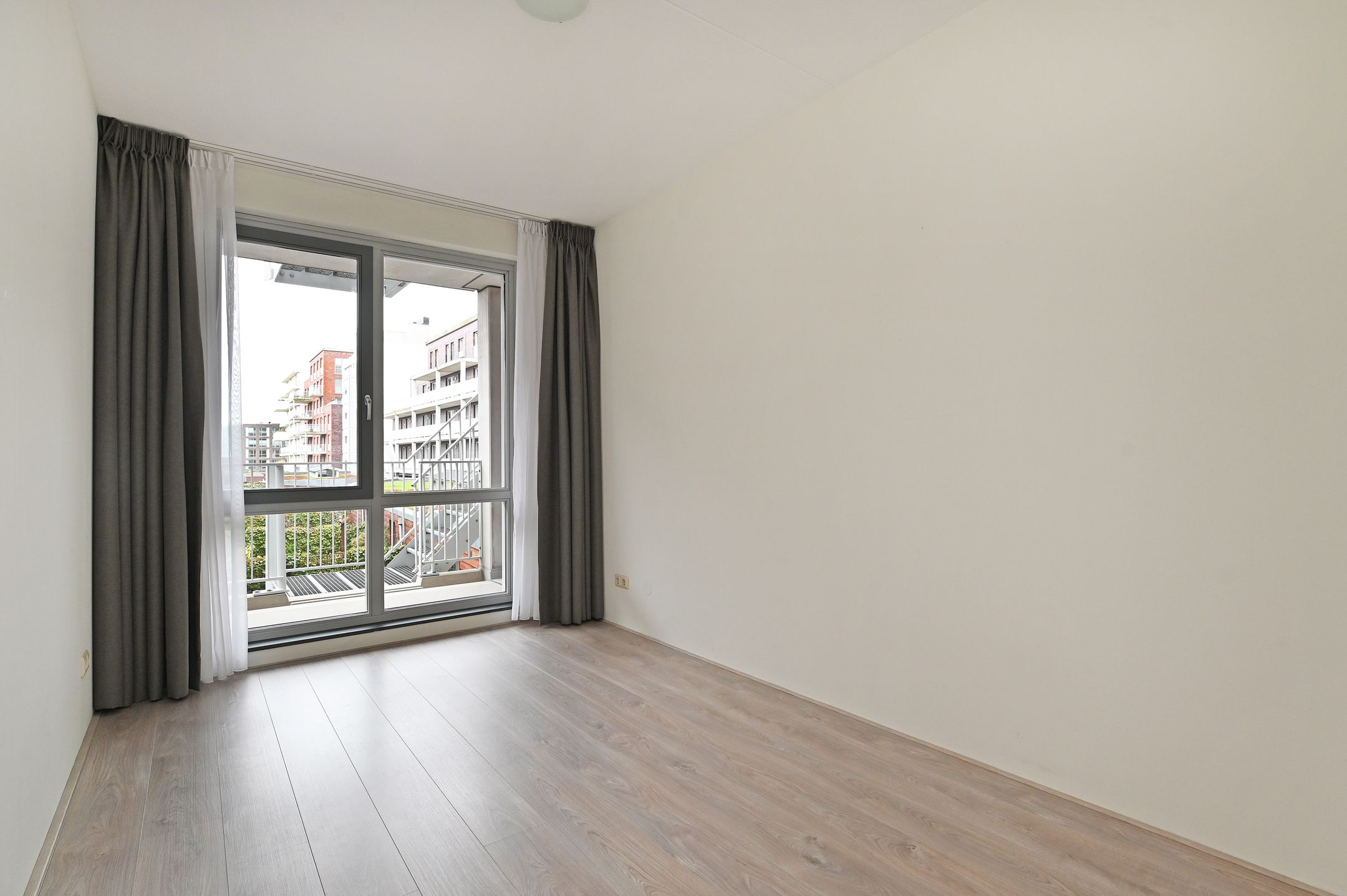 Foto 36 van Dr. Lelykade 82-A