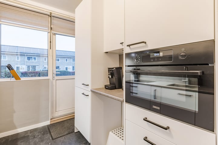 Photo 14 of Vermeerlaan 65