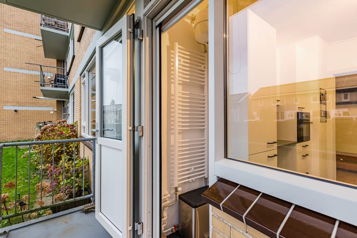 Photo 34 of Vermeerlaan 65