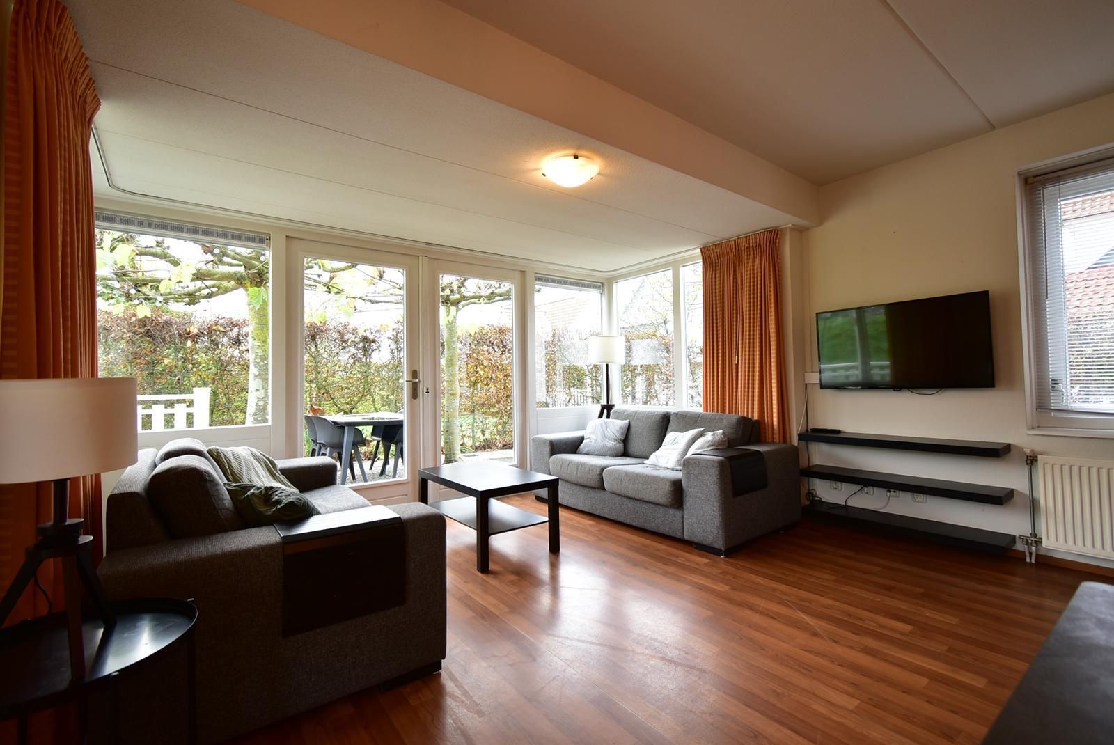 4-bedroom freehold villa in Bruinisse — photo 3 of 5