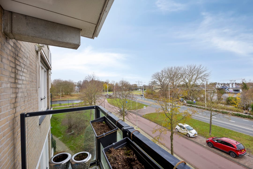 Foto 31 van Louis Armstronglaan 55