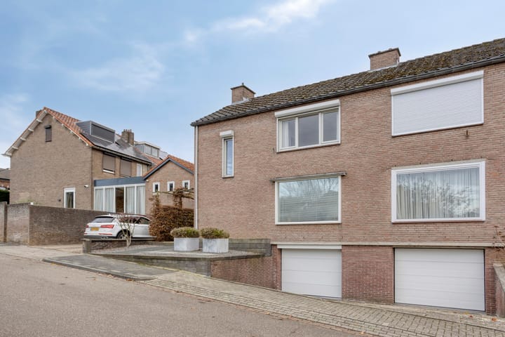 Foto 31 van van Caldenborghstraat 1