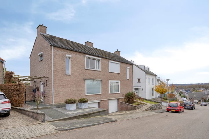 Foto 32 van van Caldenborghstraat 1