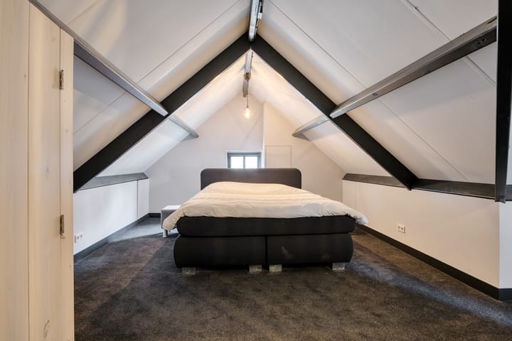 Foto 67 van Monseigneur van den Hurklaan 12-A