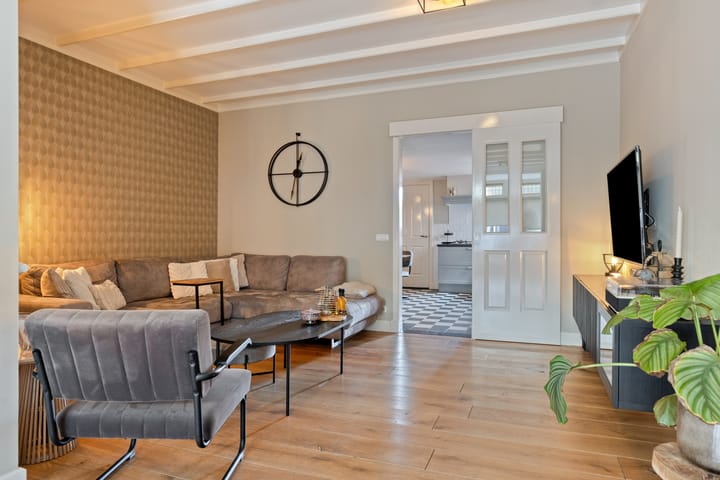 Photo 5 of Rozenstraat 26