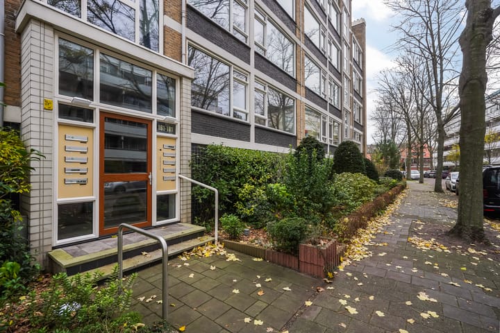 Foto 9 van Rigolettostraat 161