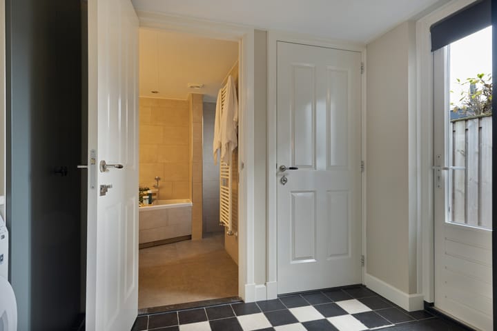 Photo 15 of Rozenstraat 26