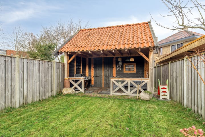 Photo 33 of Rozenstraat 26