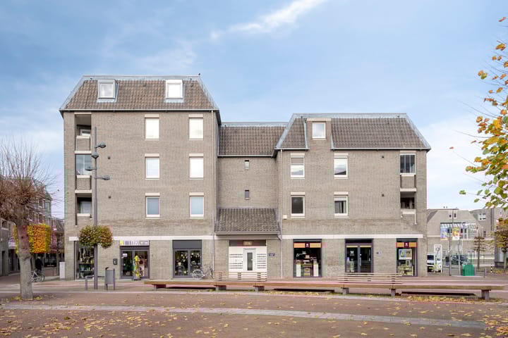 Foto 2 van Martinetplein 26