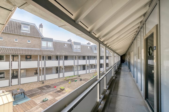 Foto 7 van Martinetplein 26