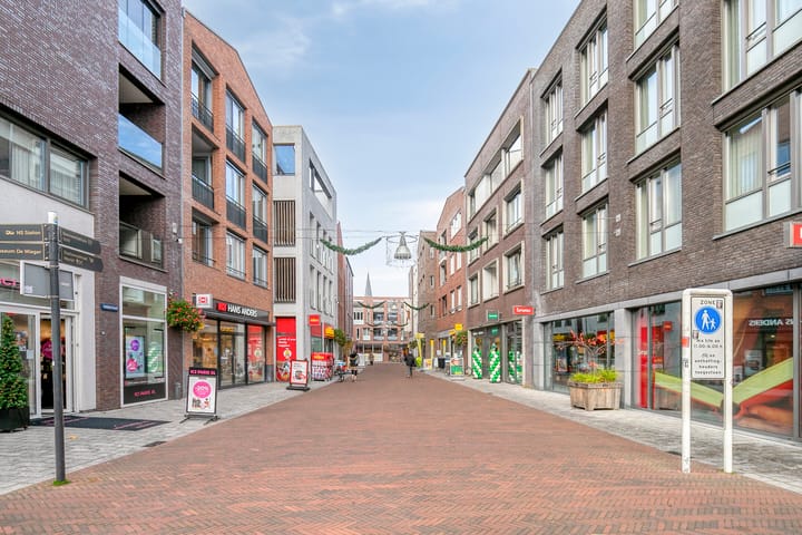 Foto 33 van Martinetplein 26