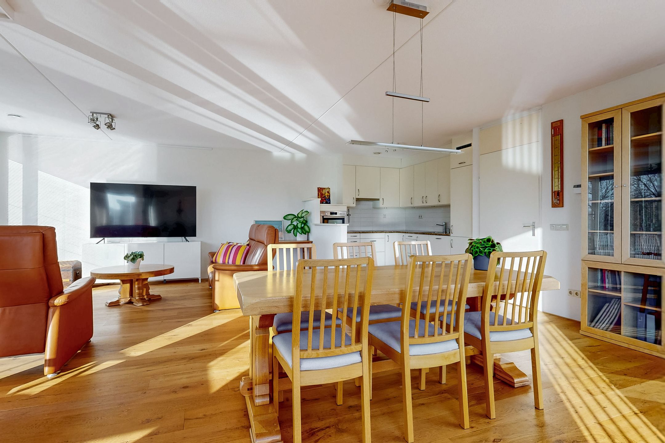 Foto 9 van Vriendschaplaan 11